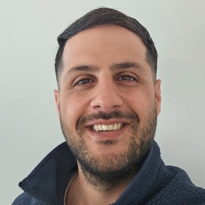 Portrait of Joel, co-founder of Storeborn